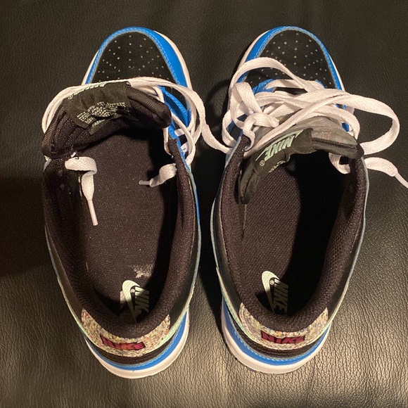 NIKE DUNK LOW - Picture 4 of 5